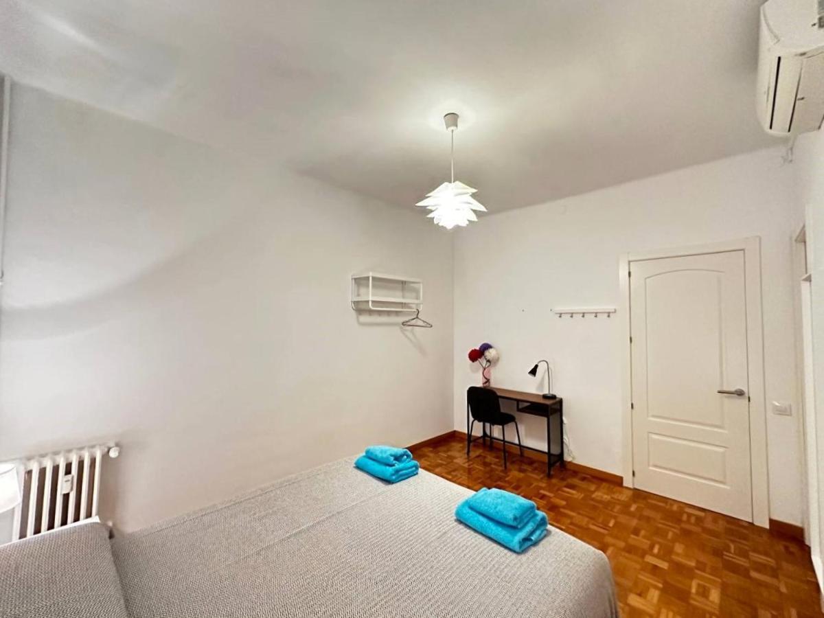 Rooms Nuevo Roger Barcelona Eksteriør billede